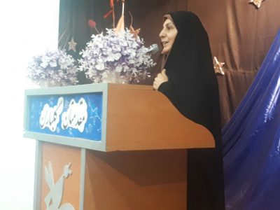 مدیرکل امور بانوان و خانواده استانداری: از زنان هنرمند حمایت می کنیم