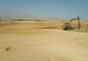 احداث اولین زمین چمن مصنوعی در ازنا