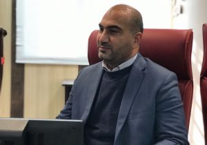 چوب درختان زاگرس بر دوش شوتی ها