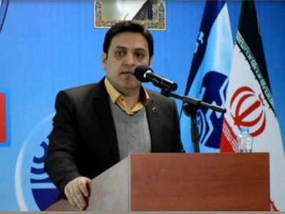 توزیع بیش از ۱٠٠بسته لوازم التحریر بین دانش آموزان مناطق محروم لرستان