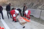 مصدومیت یک نفر بر اثر برخورد دو دستگاه کامیون در آزادراه خرم آباد پل زال