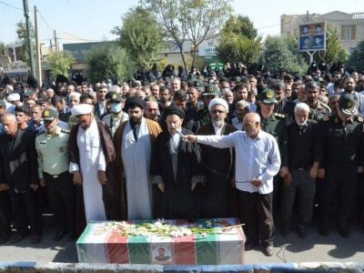 پلیس و نیروی های مسلح ایران اسلامی با تمام توان در مقابل دسیسه های دشمنان ایستاده اند