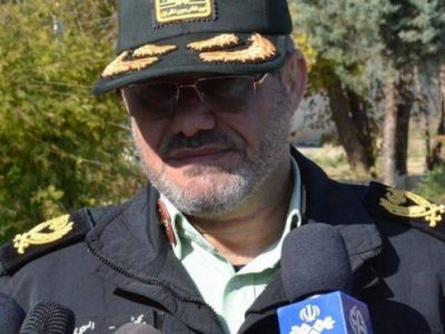 خودروی حامل کیس های رایانه قاچاق در خرم آباد متوقف شد