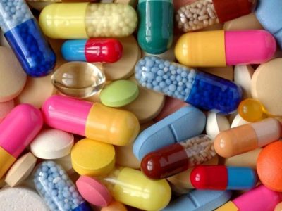 سه کودک بر اثر مسمومیت دارویی در دورود جان باختند