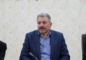 پاک‌سازی و لایروبی پل‌ها در جاده‌های لرستا