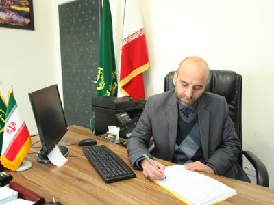 کشاورزان لرستانی اقدام به اخذ سند تک‌برگ برای اراضی خود کنند