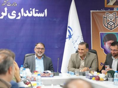 اجرای ۳۰۰ کیلومتر خط انتقال آب در استان
