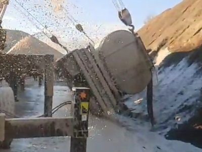 واژگونی تانکر سوخت در محور خرم آباد الشتر