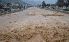 کشکان راه ارتباطی ۵روستا را مسدود کرد
