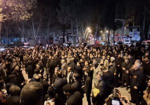 تجمع انقلابی لرستانی ها در محکومیت حمله اسرائیل به کنسولگری ایران در دمشق