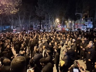 تجمع انقلابی لرستانی ها در محکومیت حمله اسرائیل به کنسولگری ایران در دمشق
