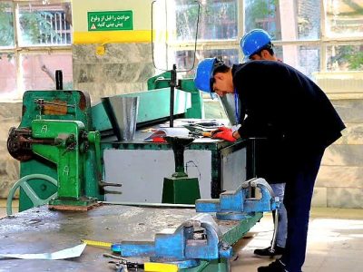 تجهیز ۳۱۰ میلیارد ریالی هنرستان‌های لرستان