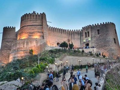 بازدید ۳۰ هزار نفر از قلعه تاریخی فلک الافلاک