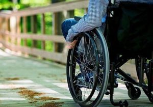 اهدای ۶۷ دستگاه ویلچر به معلولان ضایعه نخاعی لرستان