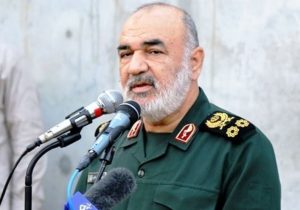 سردار سلامی فرمانده سپاه در حمله اسرائیل به شهادت رسید