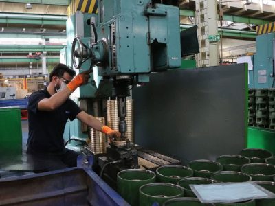 احیای ۴۰ واحد راکد صنعتی در لرستان
