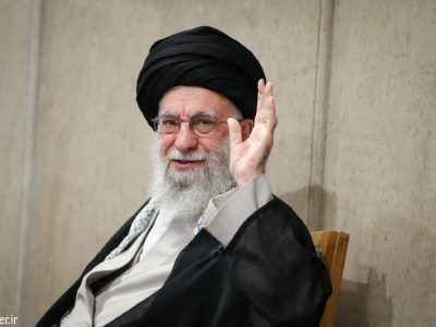 سپر پولادین اتحاد مردم و مسئولان و نیروهای مسلح نباید خدشه دار شود