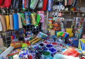 محموله ۷۶ میلیاردی لوازم‌التحریر فاقد مجوز در پلدختر توقیف شد