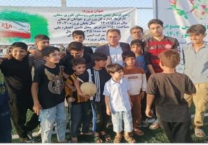 افتتاح زمین چمن مصنوعی روستای تلوری سفلی در خرم‌آباد