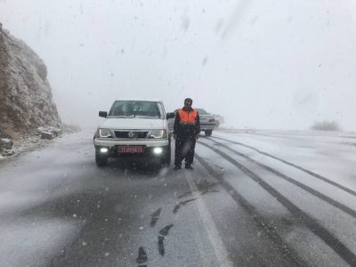 راه دسترسی ۷۰ روستای دلفان به علت بارش برف مسدود شد