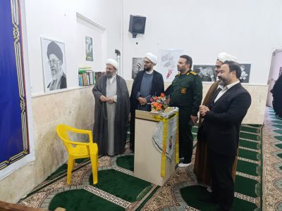 نمایشگاه هنرهای تجسمی مقاومت و پایداری در پلدختر افتتاح شد