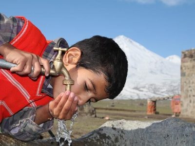 ۸۰ روستای لرستان از آب آشامیدنی سالم بهره‌مند می‌شوند
