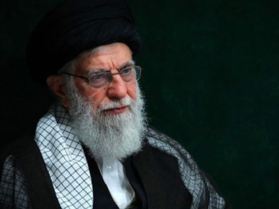 رهبر و پیشوای مسلمانان جهان به شهادت رسید